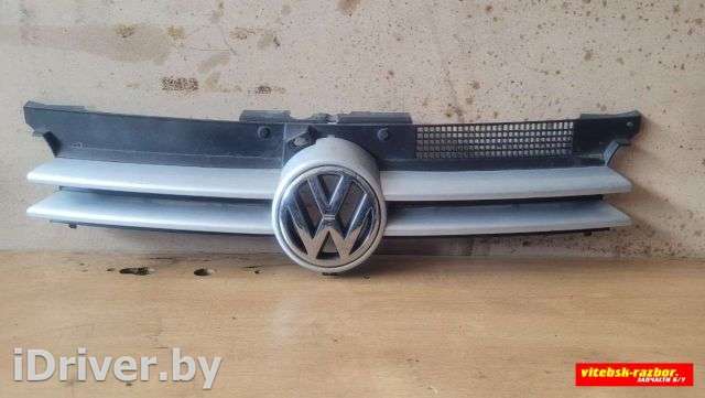 Решетка радиатора Volkswagen Golf 4 2002г. 1J0853655G, 1J0853651H - Фото 1