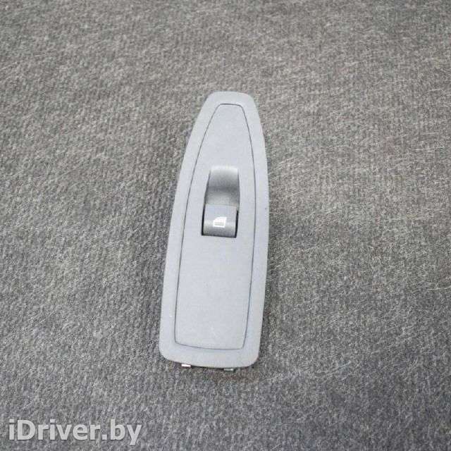 Кнопка стеклоподъемника переднего левого BMW 1 F20/F21 2012г. 9208107, 7240421 , art458140 - Фото 1