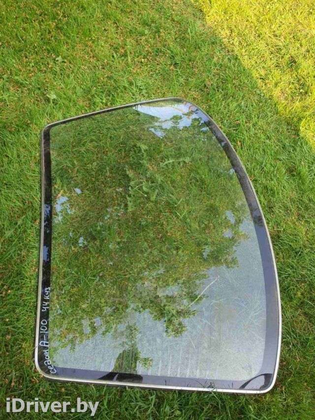 Заднее стекло Audi 100 C3 1989г.  - Фото 1