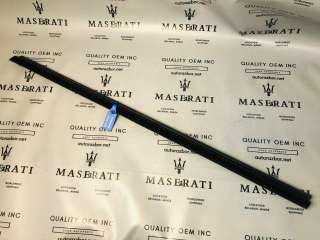 68472200,66512700 молдинг стекла двери к Maserati Quattroporte Арт 02014887