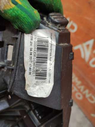 решетка радиатора Audi Q3 1 2011г. 8U0853651H1QP, 8U0853653H - Фото 12