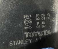 фонарь наружный Toyota Prius 2 2006г. 81551-47051 - Фото 2