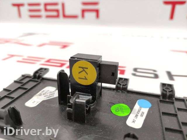 Датчик температуры Tesla model 3 2020г. 1045664-04-E - Фото 1