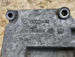 Кронштейн компрессора кондиционера Volkswagen Passat B5 2001г. 038260885c, 038260885b - Фото 4