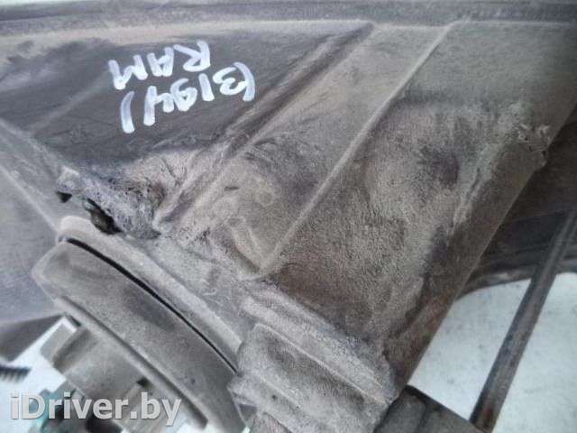 Фара левая Dodge RAM 3 2005г. , - Фото 1