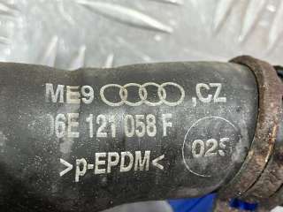 Патрубок (трубопровод, шланг) Audi A6 C6 (S6,RS6) 2006г. 06E121058F - Фото 6