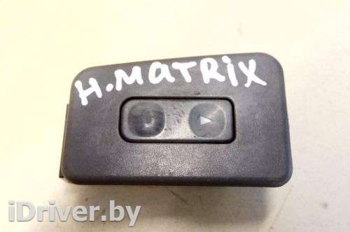 951211 Кнопка стеклоподъемника задней правой к Hyundai Matrix Арт 2048482