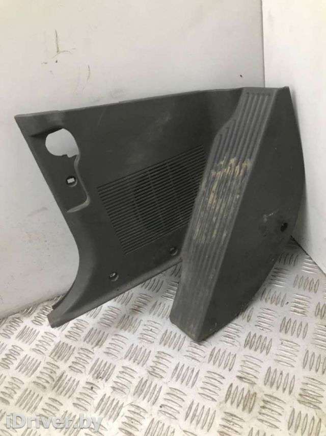 Опорная площадка для ноги BMW 5 E34 1994г.  - Фото 1