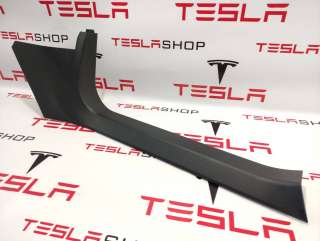 1010669-00-F,1007968-00-D Пластик салона к Tesla model S Арт 9895912