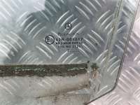 Стекло двери передней левой Mercedes S W220 2004г.  - Фото 2