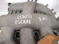Коллектор впускной Ford Escape 1 2001г. YL8E9424CC - Фото 2