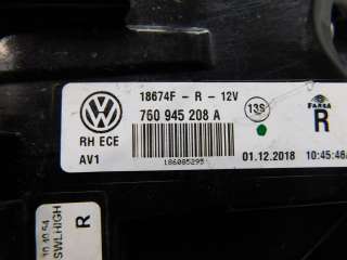 Фонарь задний наружный правый Volkswagen Touareg 2   - Фото 4