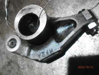 Коромысло клапана Mazda MPV 2 2003г.  - Фото 2