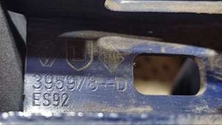 Петля двери задней правой Dacia Logan 1 2006г. 395978 - Фото 3