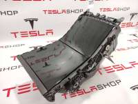 1087920-00-H Вещевой ящик центральной консоли к Tesla model 3 Арт 9897205