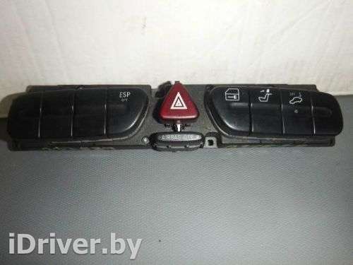 Блок кнопок Mercedes C W203 2001г. A2038204910 - Фото 1