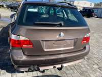 Петля крышки багажника BMW 5 E60/E61 2004г.  - Фото 4