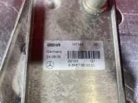 Радиатор масляный Mercedes C W203 2005г. A6461880301, H1148000 - Фото 4