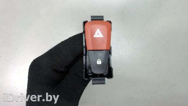 Кнопка аварийной сигнализации Renault Megane 3 2010г. 8200214895 - Фото 1