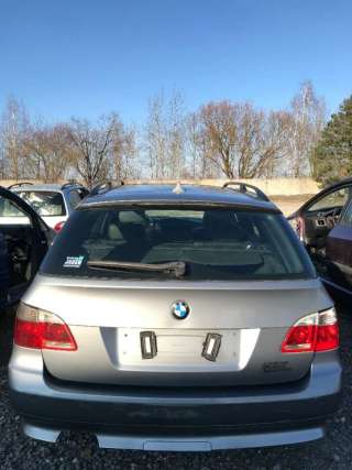 Часть кузова BMW 5 E60/E61 2005г.  - Фото 2