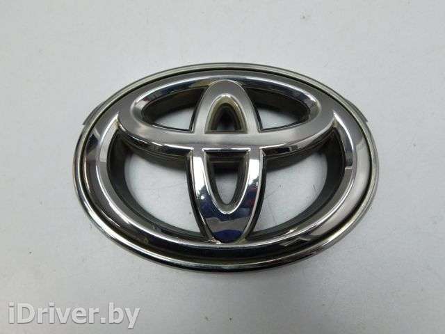 Эмблема Toyota Camry XV30 2012г.  - Фото 1