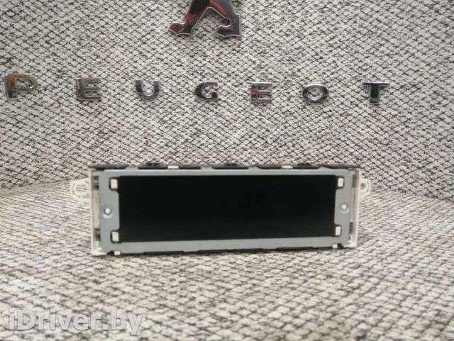 Дисплей Peugeot 308 1 2010г.  - Фото 1
