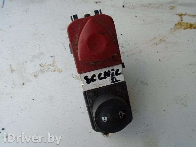 Кнопка аварийной сигнализации Renault Scenic 2 2008г.  - Фото 1