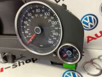 Щиток приборов (приборная панель) Volkswagen Touareg 2 2013г. 7P6920981E - Фото 2