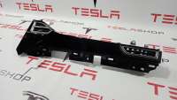 1045969-03-B,1007821-00-D Накладка декоративная на торпедо к Tesla model S Арт 9883581