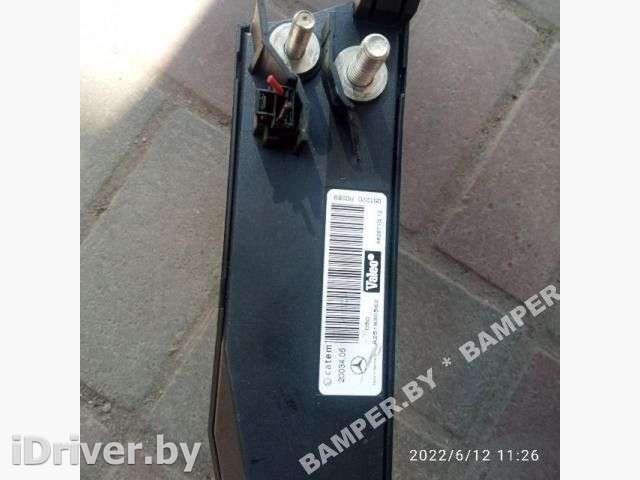 Электрический радиатор отопителя (тэн) Mercedes R W251 2007г. A251830562 - Фото 1