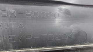 Накладка двери багажника Toyota Land Cruiser Prado 150 2015г. 7689360020 - Фото 17