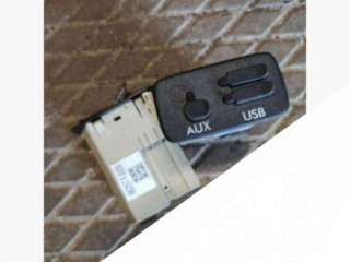 Разъем AUX / USB к Subaru Forester SJ Арт 42449238