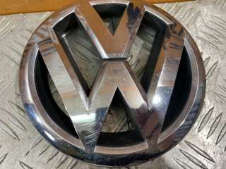 Эмблема решетки радиатора Volkswagen Tiguan 1 2011г. 561853600 - Фото 4