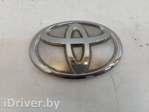 ЭМБЛЕМА КРЫШКИ БАГАЖНИКА Toyota Land Cruiser Prado 150 2014г. 7544760020 - Фото 1