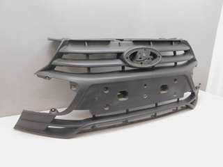 Решетка радиатора Lada Granta 2012г.  - Фото 2