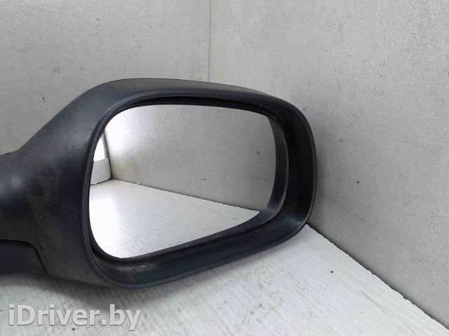 стекло бокового зеркала перед прав Renault Safrane 2 1998г.  - Фото 1