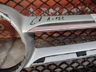 решетка радиатора Mercedes A W176 2012г. A17688002839982, A1768880260 - Фото 4