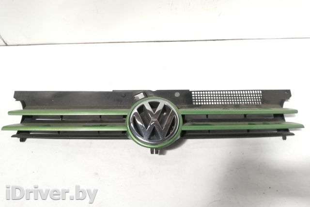 Решетка радиатора Volkswagen Golf 4 2000г. 1J0853655D , art2945068 - Фото 1