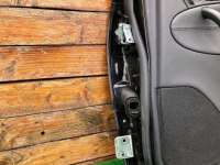  Ограничитель открывания двери задней к Mercedes C W203 Арт 57398027