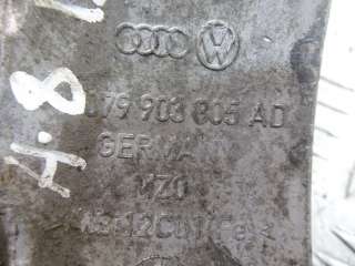 079903805AD Кронштейн генератора Audi A8 D3 (S8) Арт 00175964, вид 2