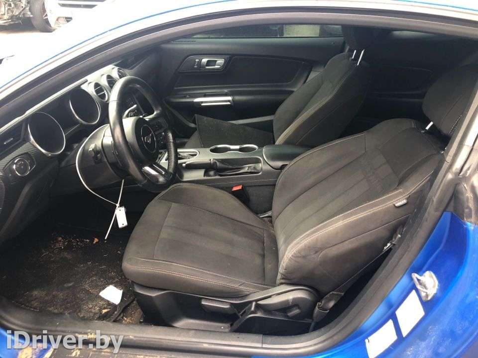 Подкрылок передний левый Ford Mustang 6 2018г.   - Фото 5