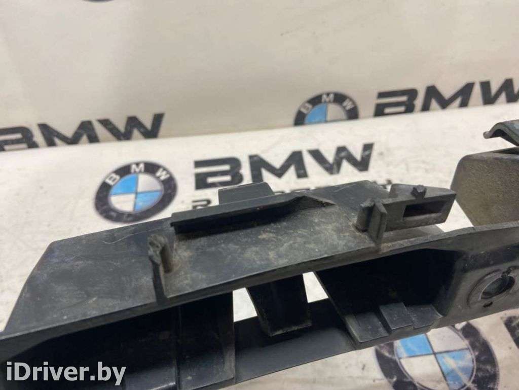 Кронштейн крепления бампера BMW 3 E90/E91/E92/E93 2009г. 51127127720, 7127720  - Фото 4