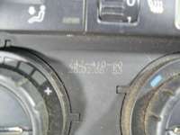 Блок управления печки/климат-контроля Volkswagen Touran 1 2005г.  - Фото 3