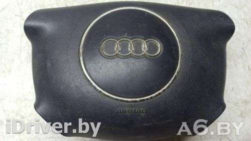 Подушка безопасности водителя Audi A4 B6 2001г. 8E0880201L - Фото 1
