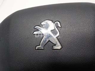 Подушка безопасности в рулевое колесо Peugeot 2008 2014г. 98072114ZD - Фото 4