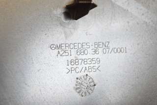 Накладка декоративная на торпедо Mercedes R W251 2011г. A2516803607 , art821535 - Фото 5
